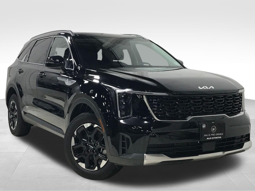 Used 2024 Kia Sorento S SUV