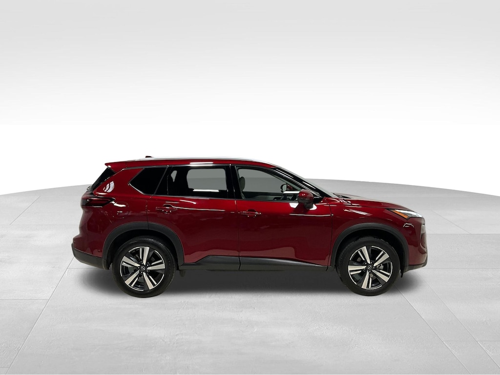 Used 2025 Nissan Rogue SL SUV