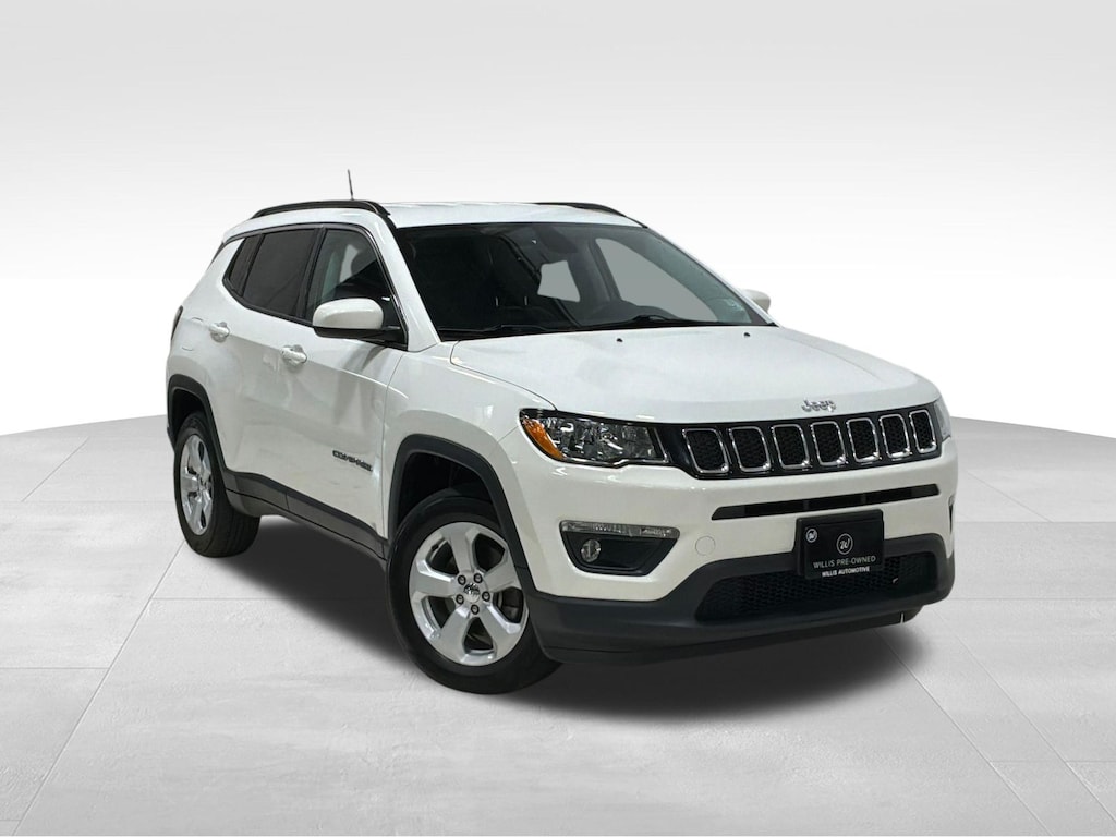 Used 2018 Jeep Compass Latitude SUV