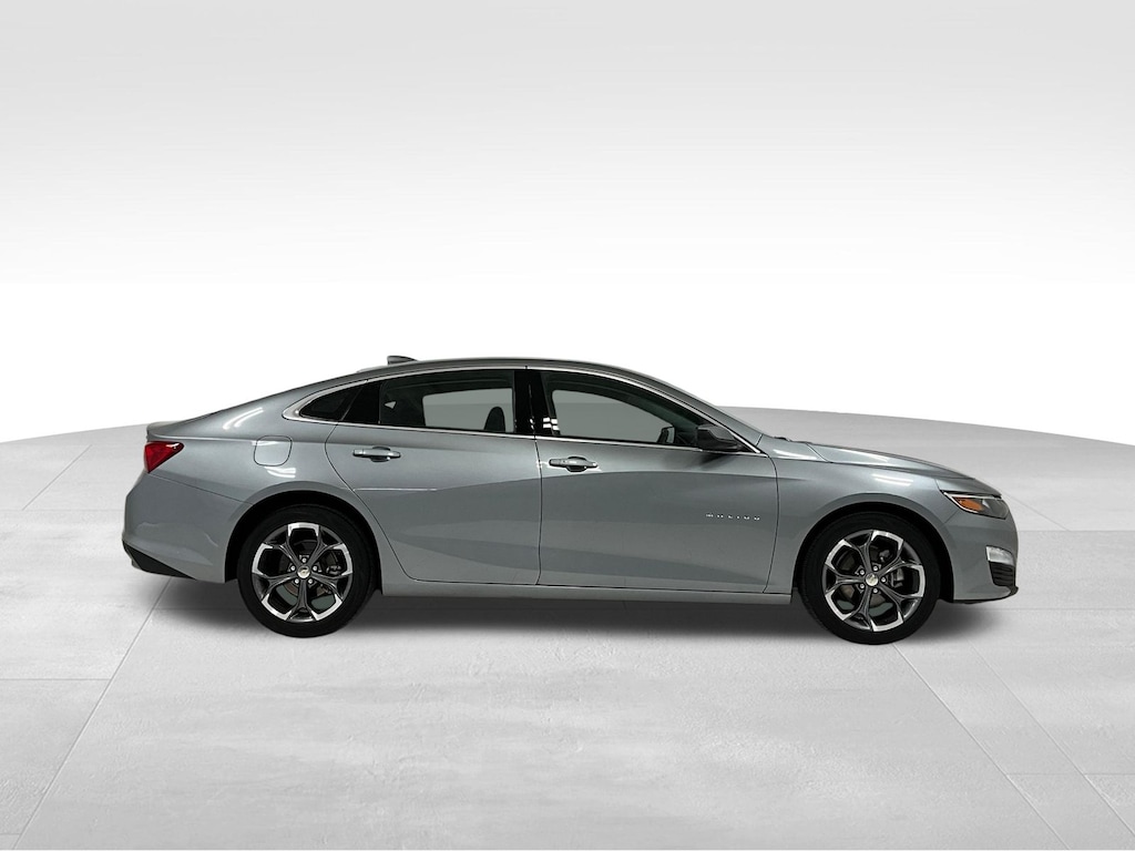 Used 2024 Chevrolet Malibu LT Sedan