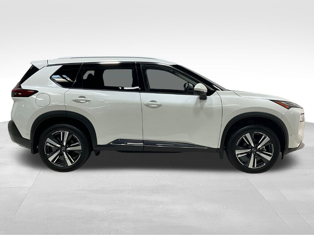 Used 2023 Nissan Rogue Platinum SUV