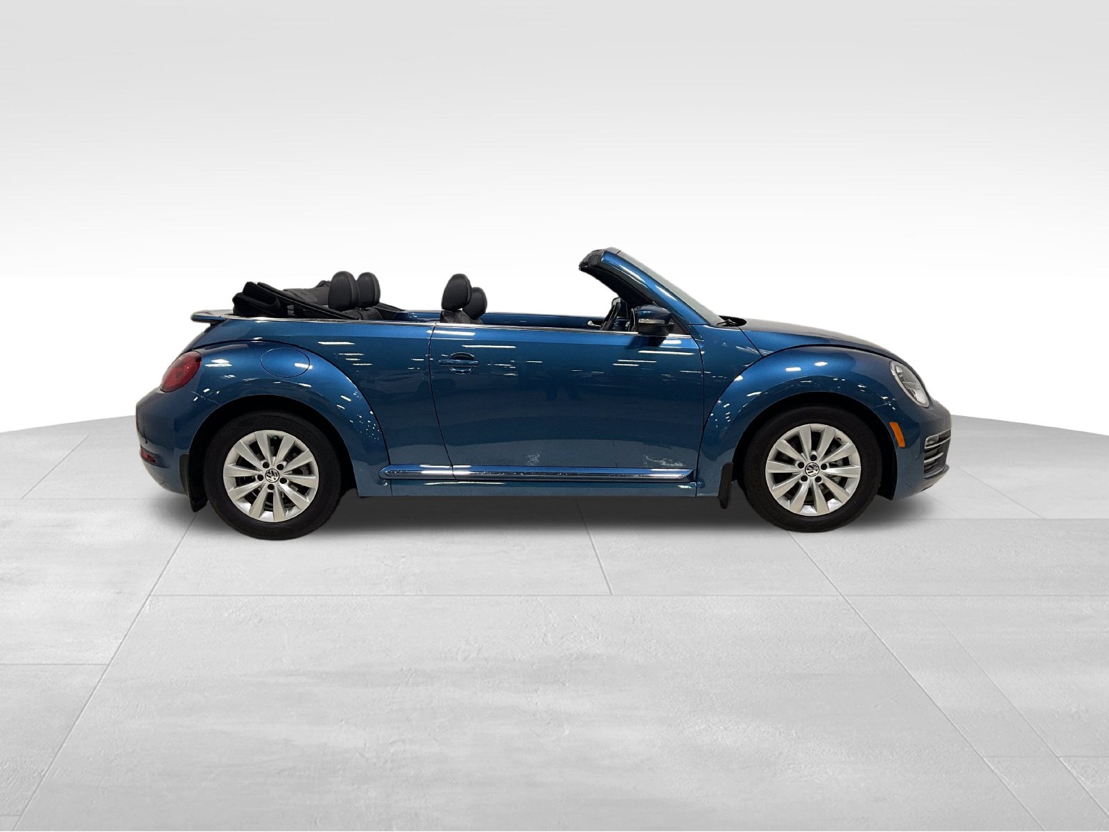 Used 2019 Volkswagen Beetle Convertible 2.0T S Convertible
