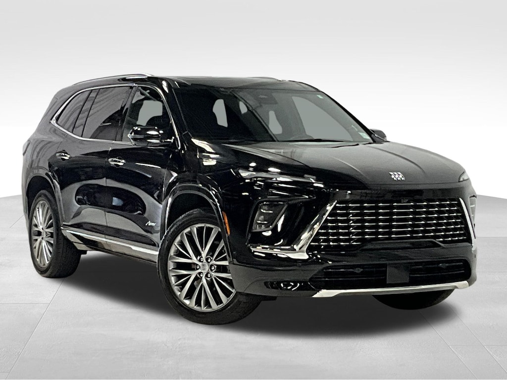 Used 2025 Buick Enclave Avenir SUV
