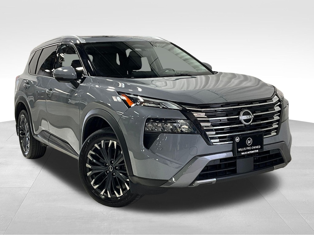 Used 2025 Nissan Rogue SL SUV