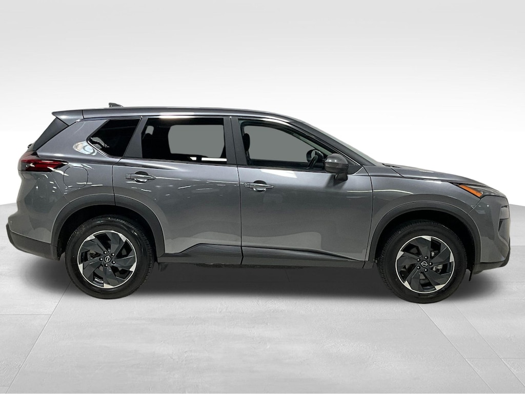Used 2025 Nissan Rogue SV SUV