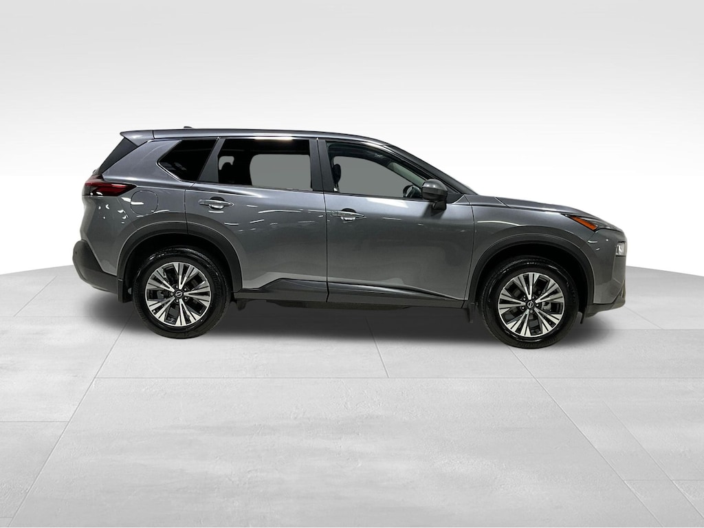Used 2023 Nissan Rogue SV SUV