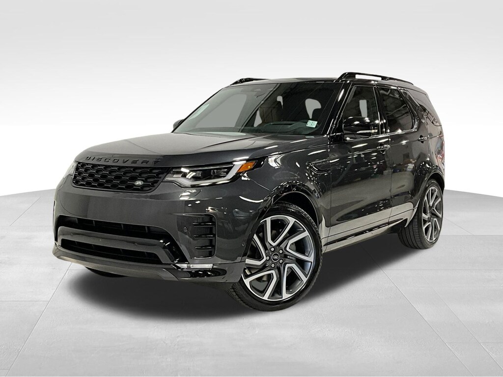 Certified 2025 Land Rover Discovery Dynamic SE SUV