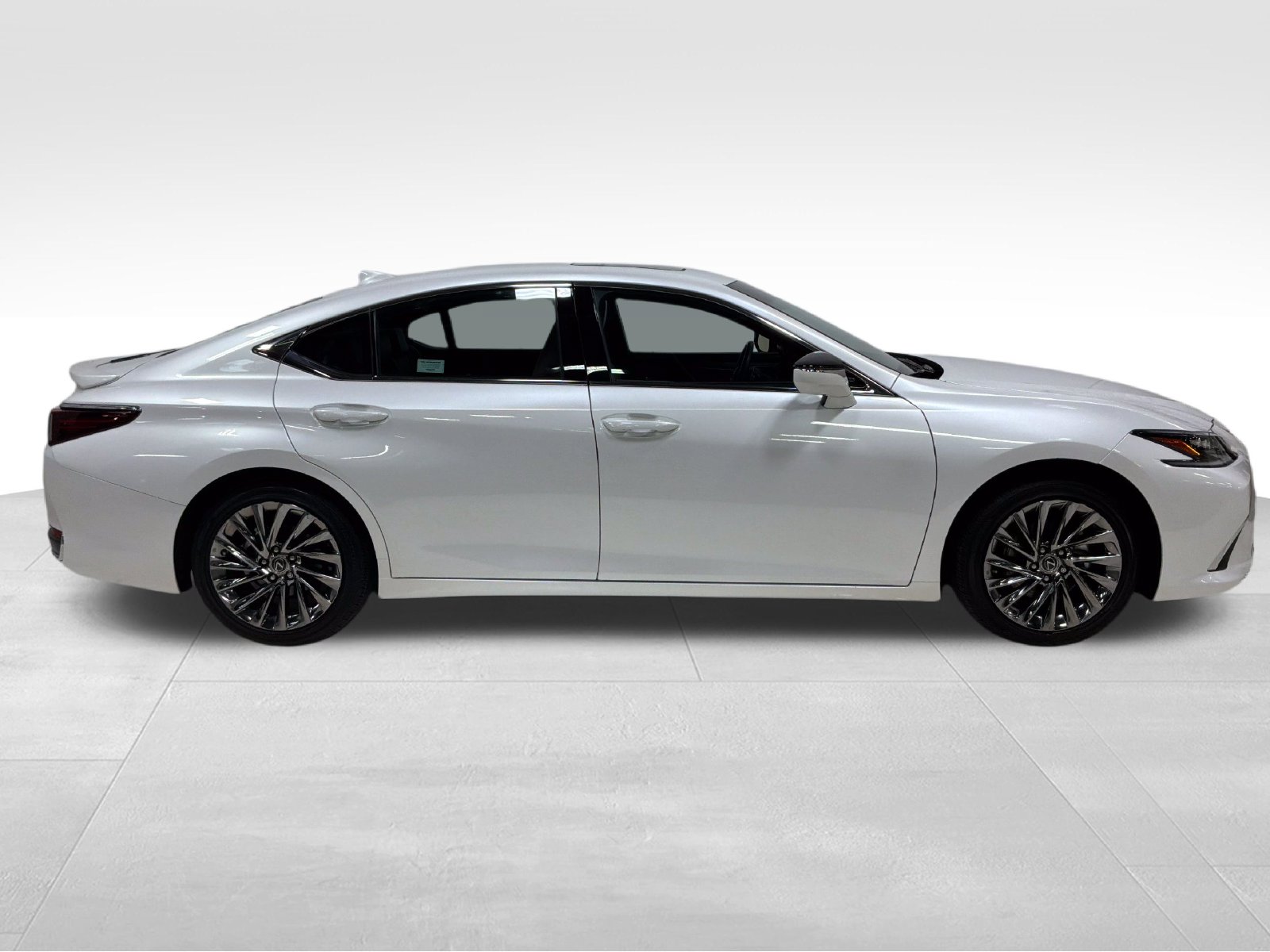 Certified 2025 Lexus ES 300h Ultra Luxury Sedan