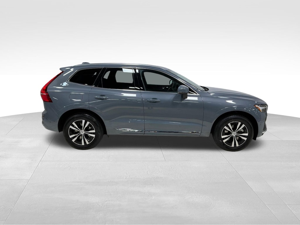 Certified 2022 Volvo XC60 Recharge Plug-In Hybrid T8 Inscription Expression SUV