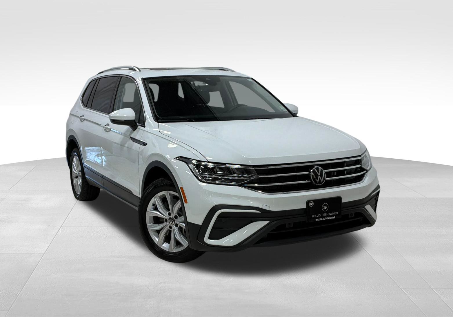Used 2024 Volkswagen Tiguan 2.0T SE SUV