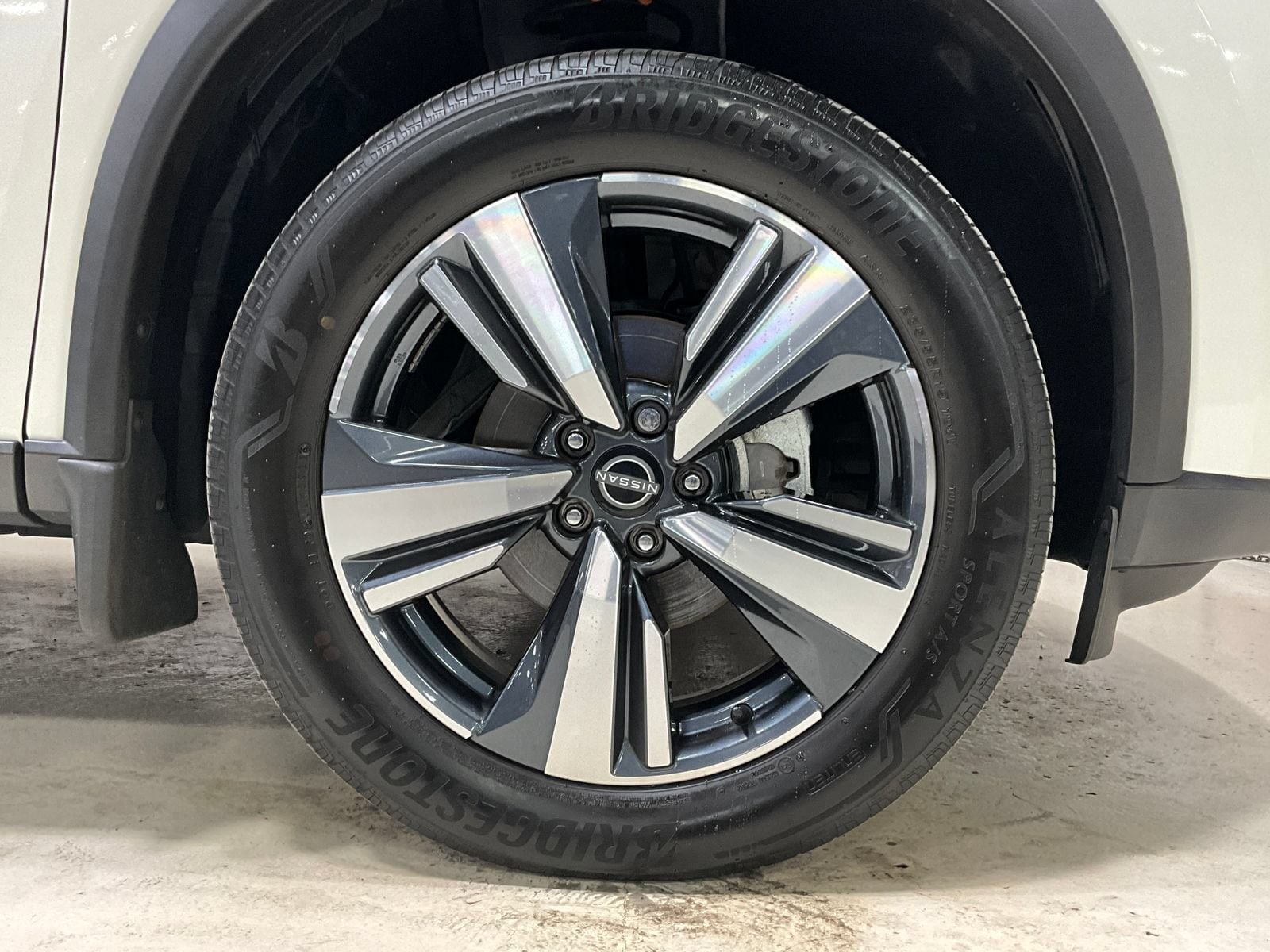 2023 Nissan Rogue SL - Photo 11