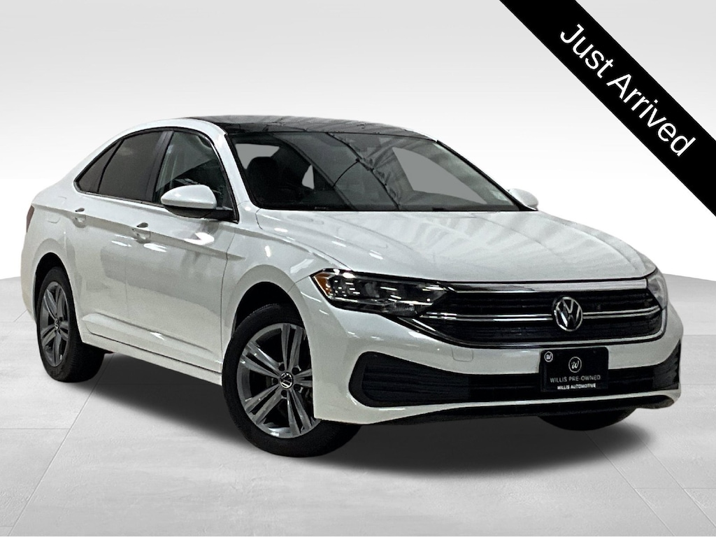Used 2023 Volkswagen Jetta SE