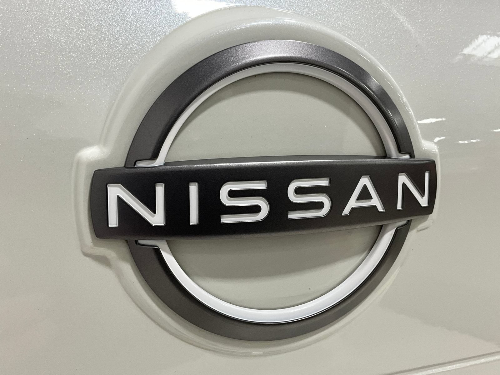 2023 Nissan Rogue SL - Photo 28