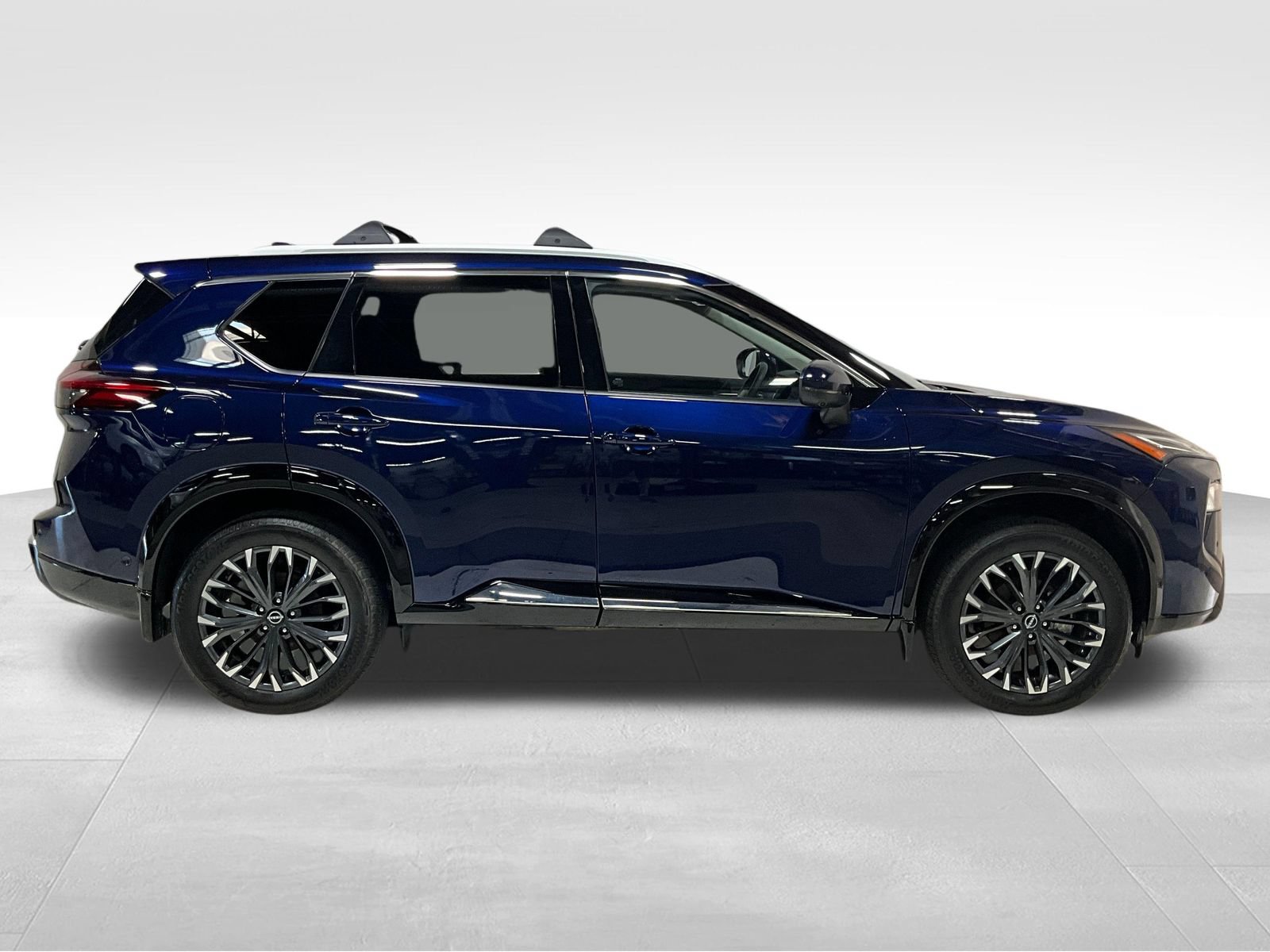 Used 2025 Nissan Rogue Platinum