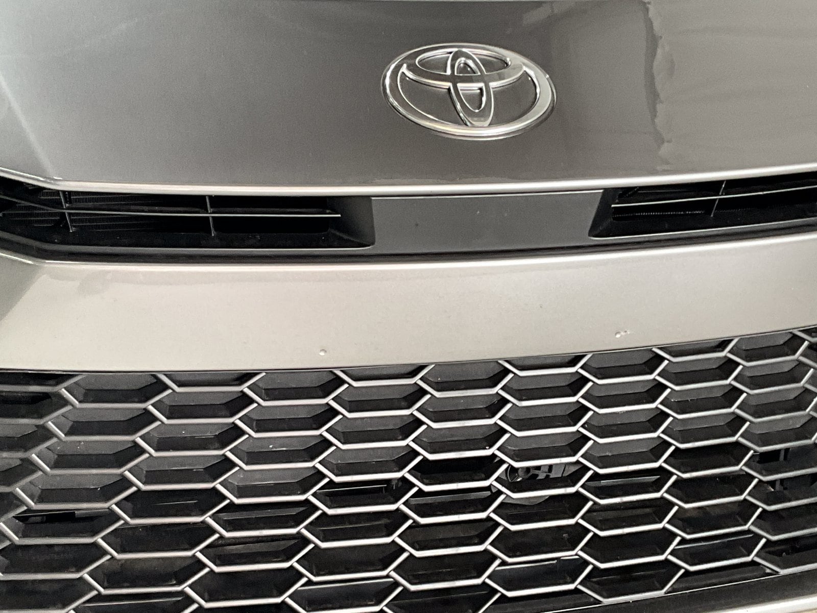 2026 Toyota Camry SE - Photo 29