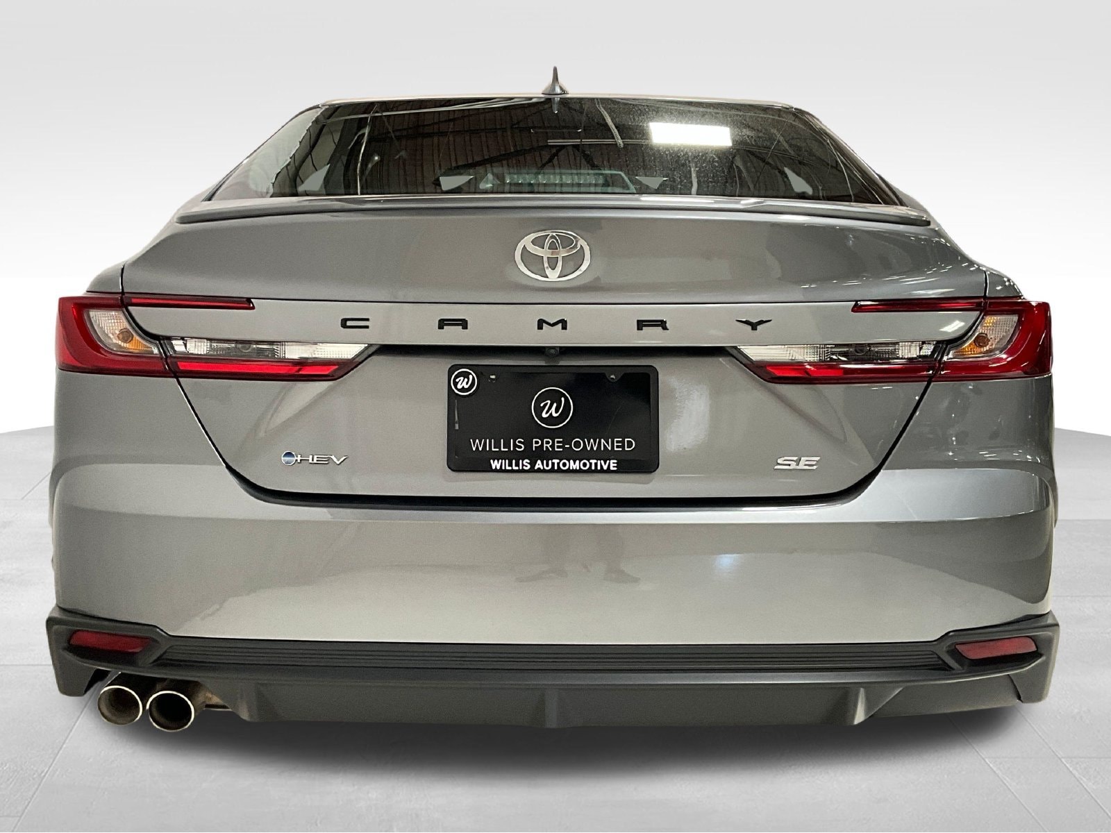 2026 Toyota Camry SE - Photo 6