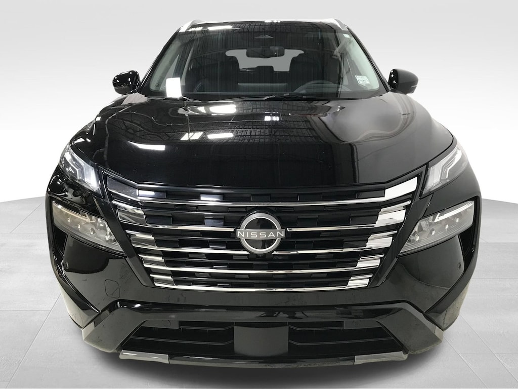 Used 2025 Nissan Rogue Platinum