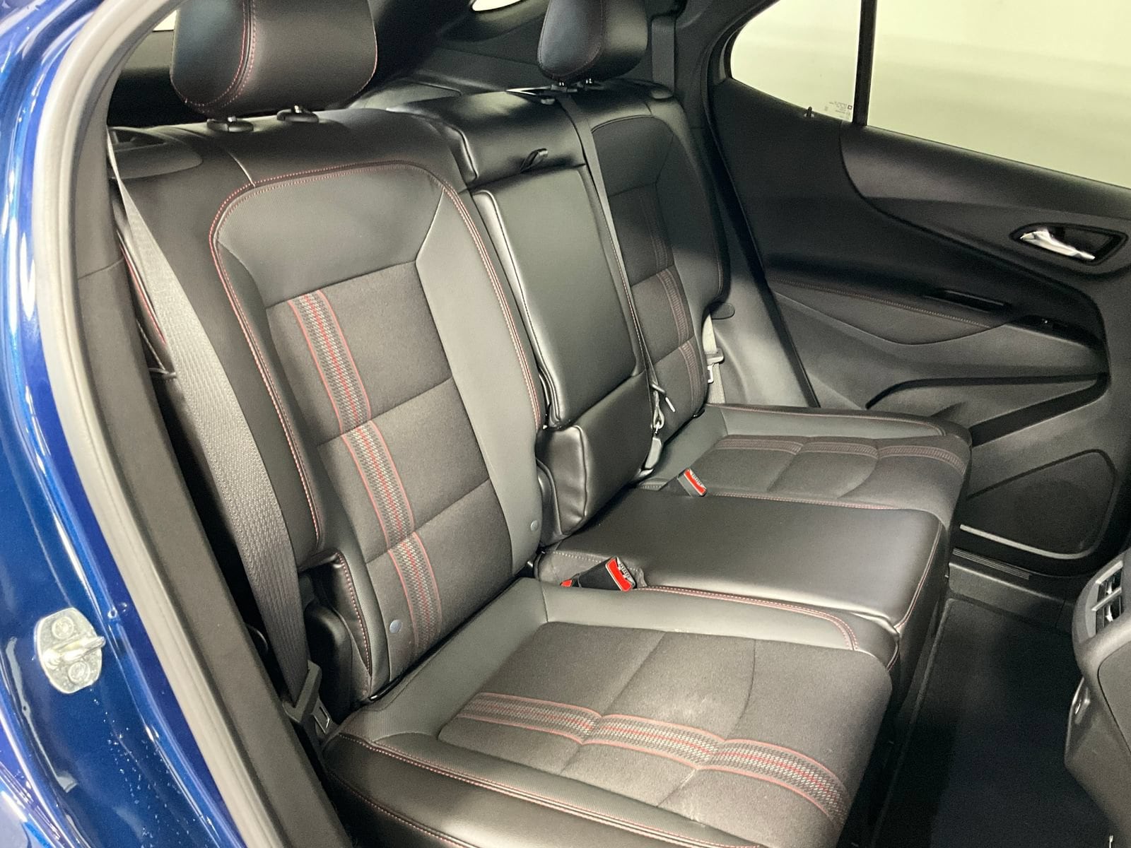 2022 Chevrolet Equinox RS - Photo 24
