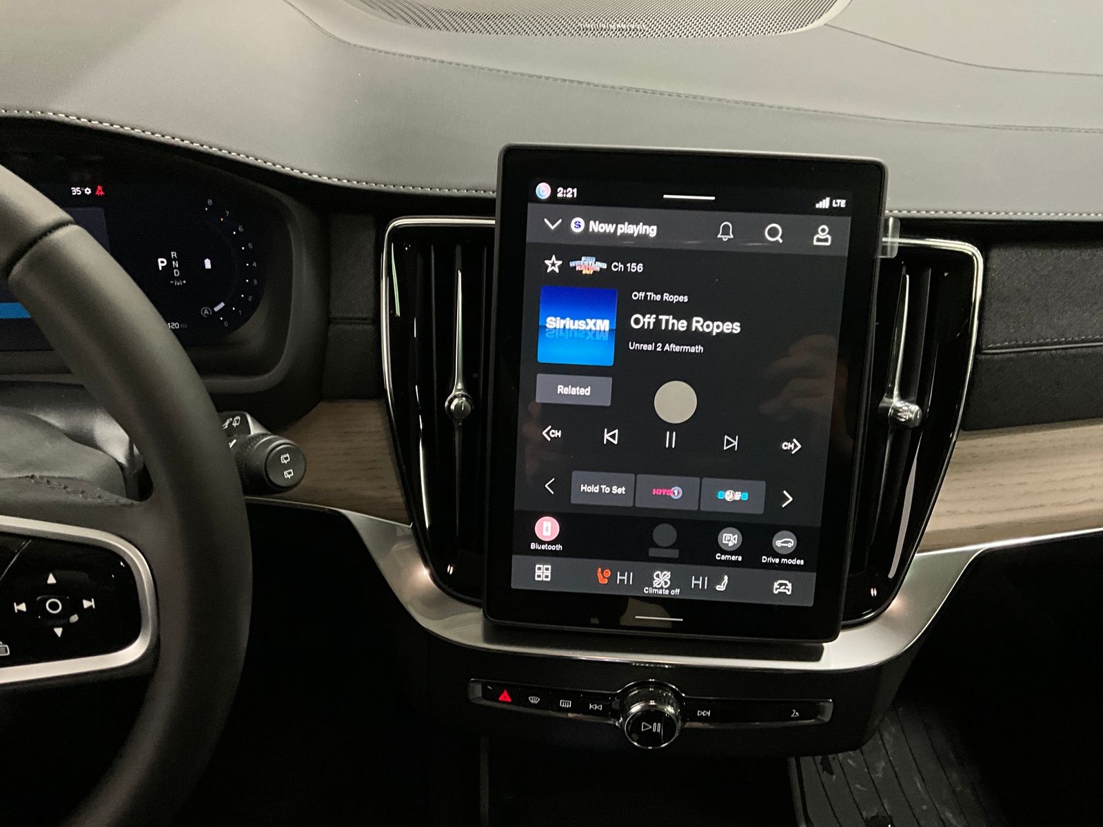 2026 Volvo XC90 Plus - Photo 7