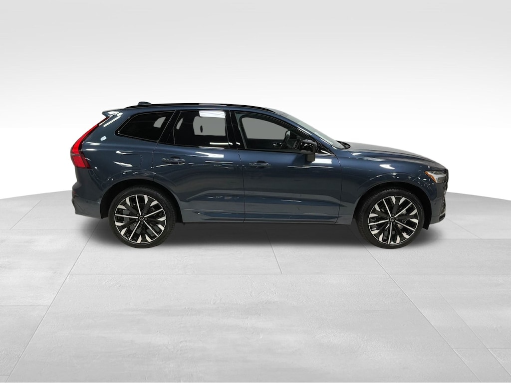 New 2027 Volvo XC60 B5 Ultra SUV