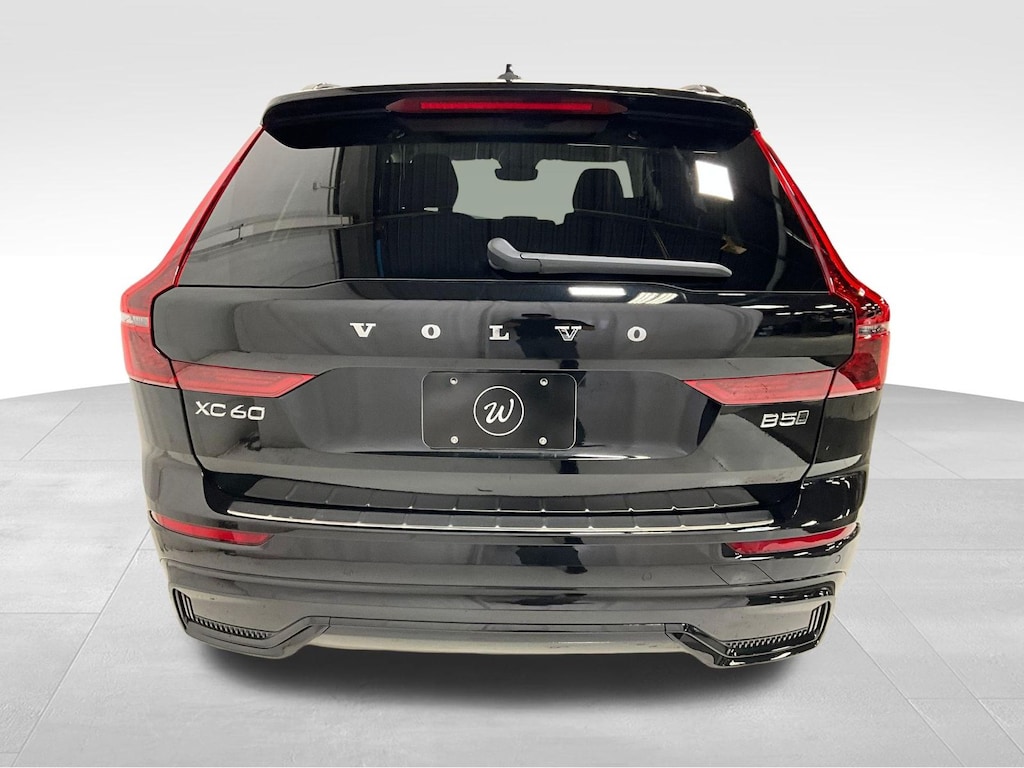 New 2026 Volvo XC60 B5 Ultra SUV