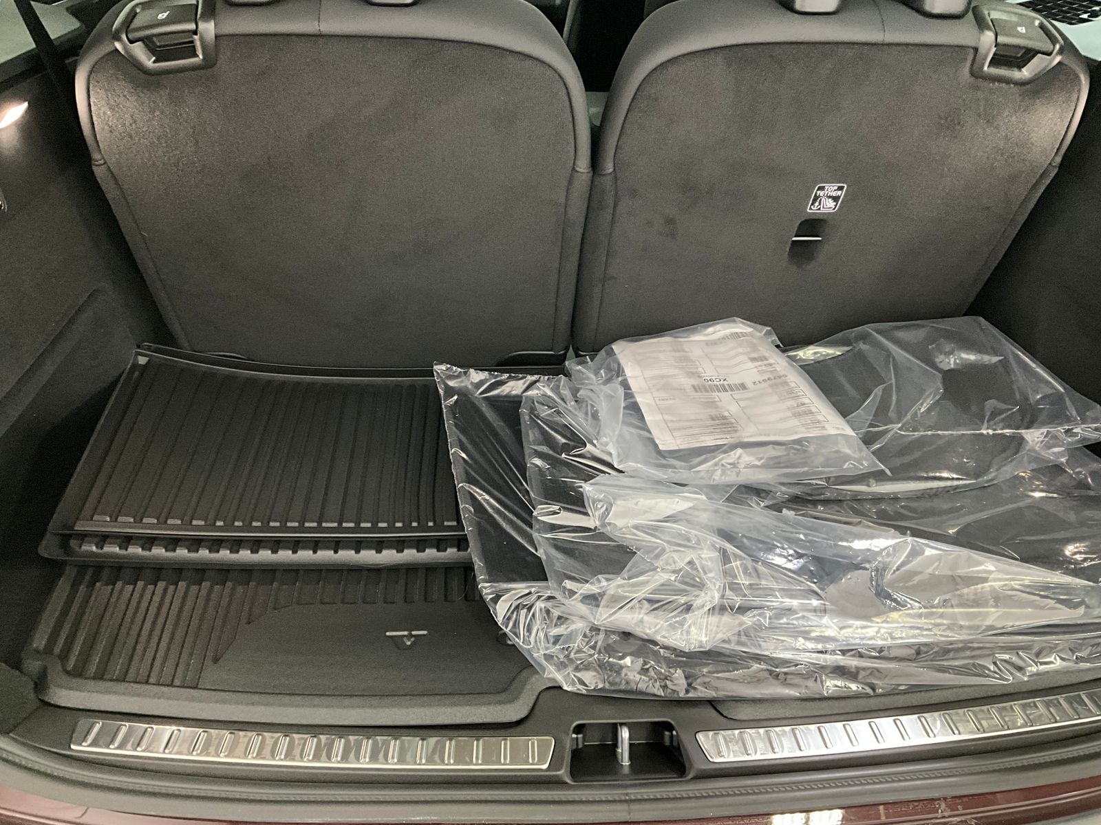 2026 Volvo XC90 Plus - Photo 25
