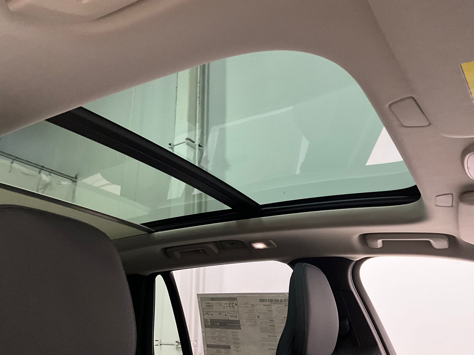 2026 Volvo XC90 Plus - Photo 22