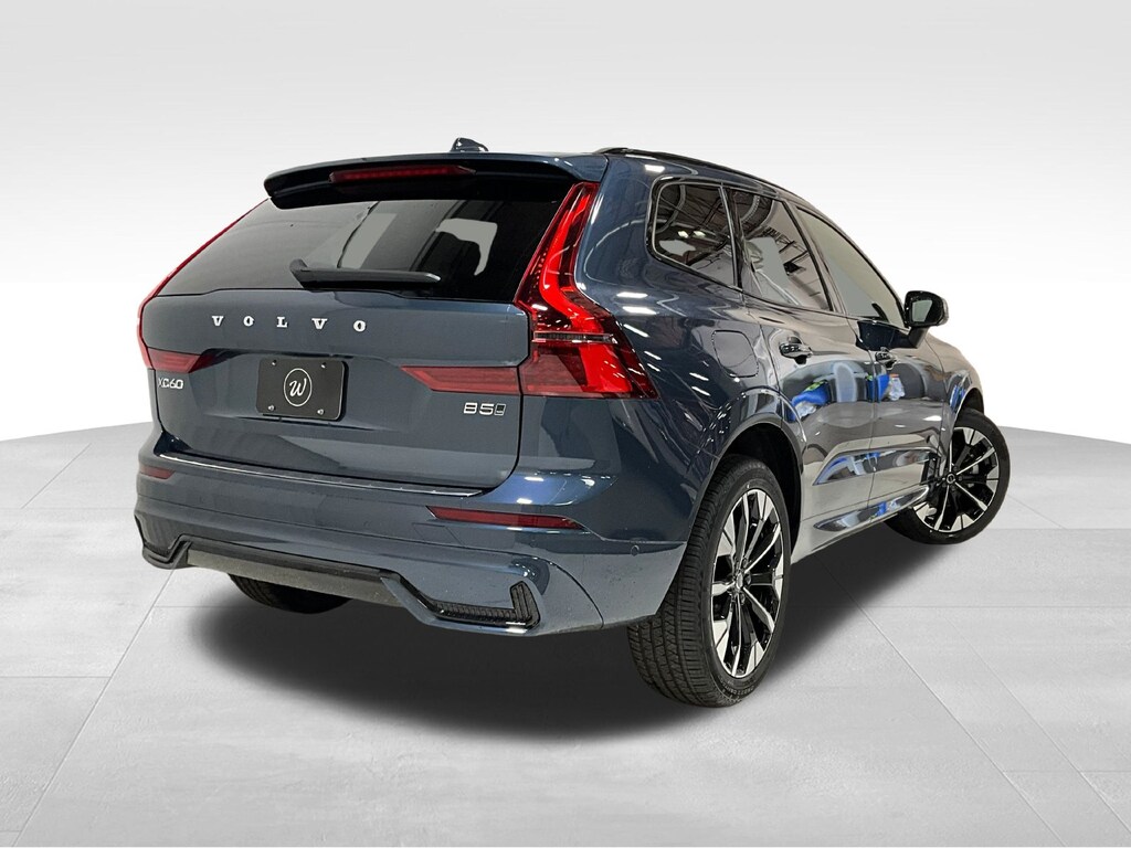 New 2026 Volvo XC60 B5 Plus SUV