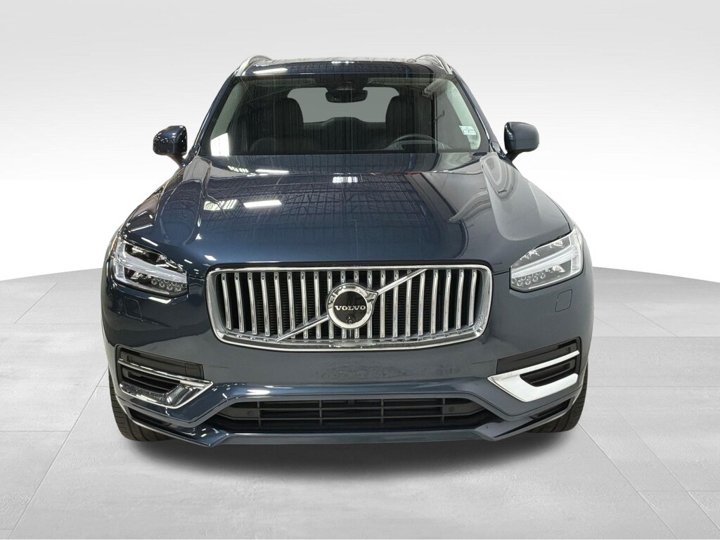 Certified 2025 Volvo XC90 plug-in hybrid T8 Ultra 6-Seater SUV