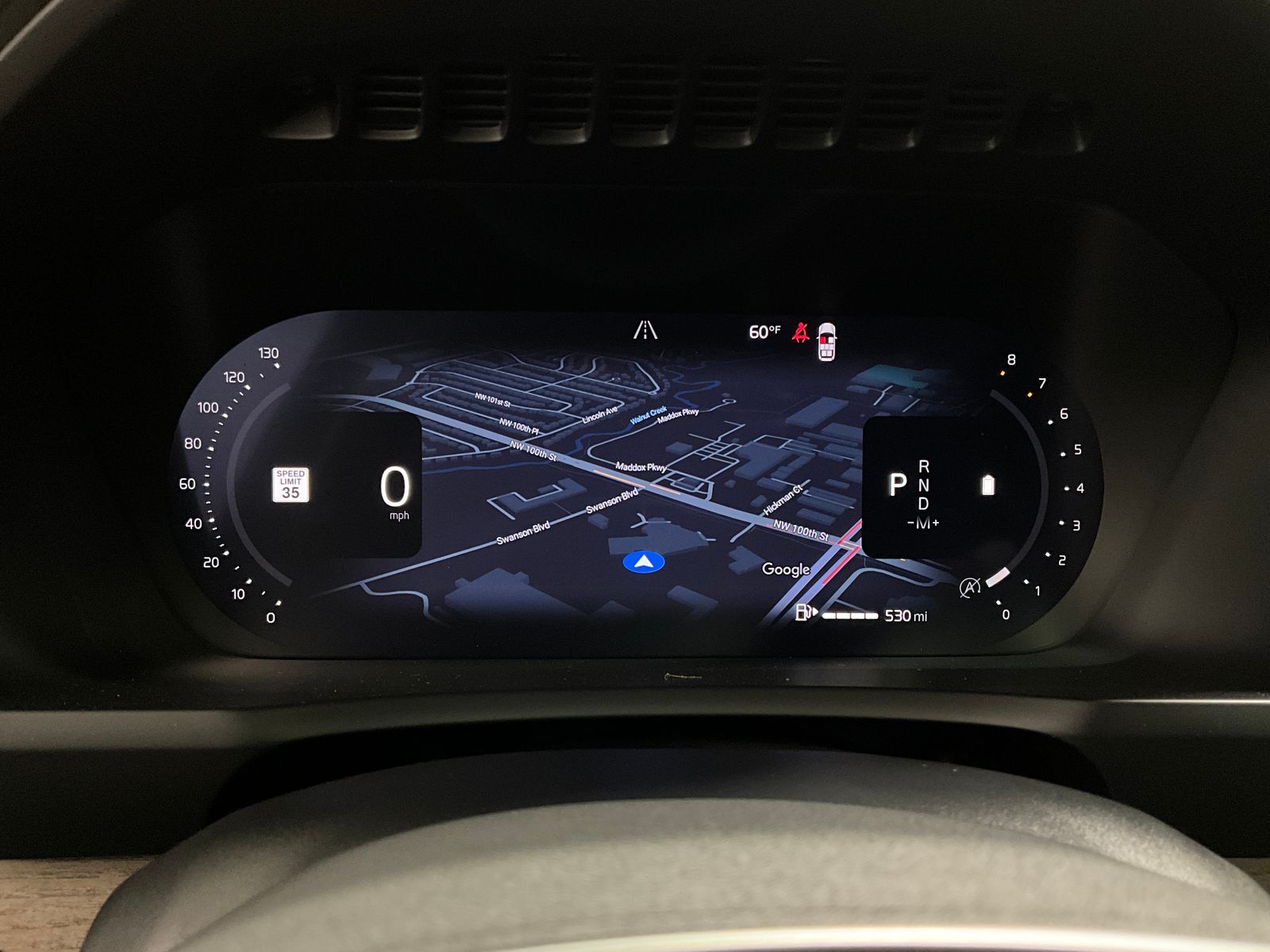 2026 Volvo XC90 Plus - Photo 18