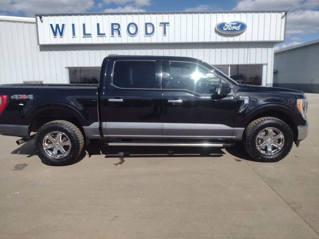 2022 Ford F-150 XLT Truck SuperCrew Cab
