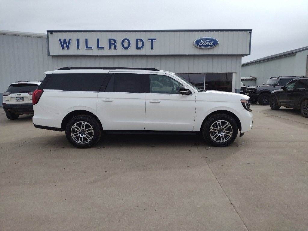 New 2026 Ford Expedition Max Active Active 4x4