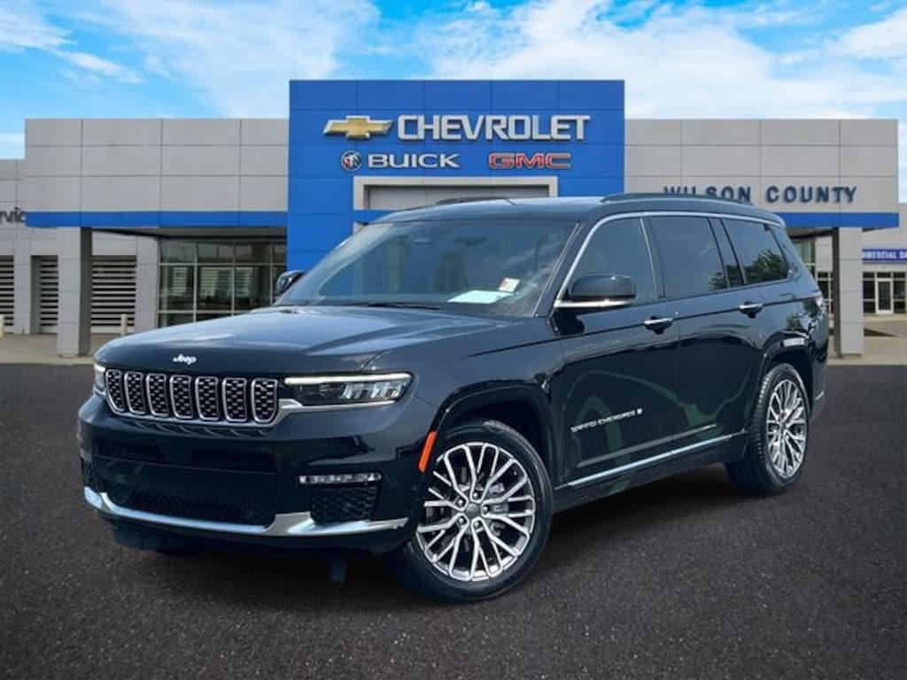 Used 2025 Jeep Grand Cherokee L Summit Reserve 4x4 SUV