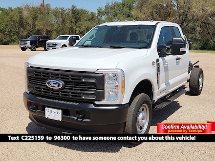 2025 Ford Super Duty F-350 SRW XL XL 4WD SuperCab 168 WB 60 CA