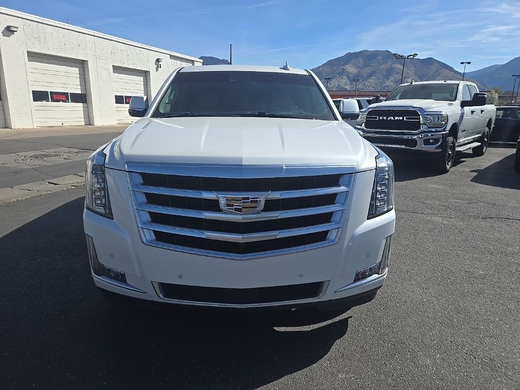 Used 2019 Cadillac Escalade Premium Luxury SUV