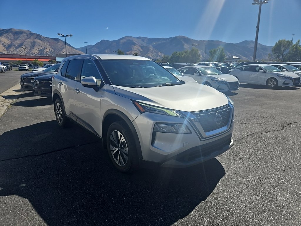Used 2022 Nissan Rogue SV SUV