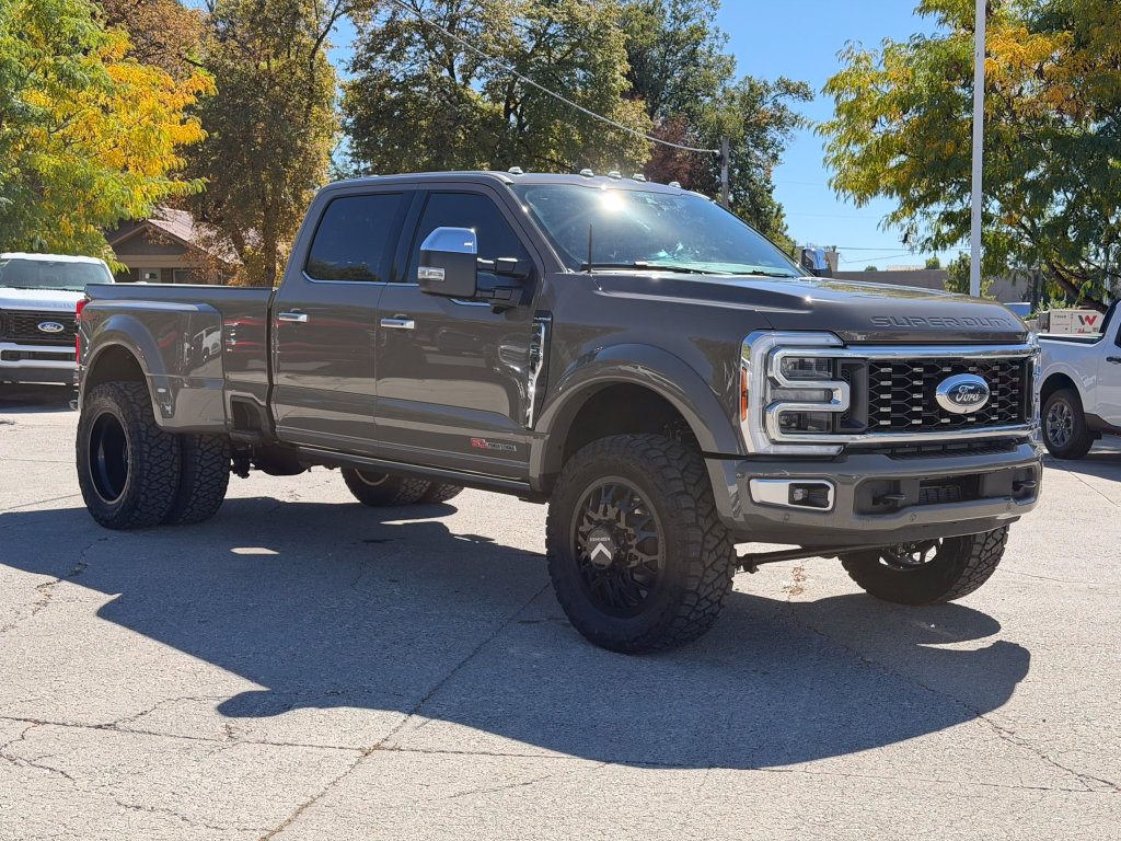 Used 2026 Ford F-450SD Platinum Truck