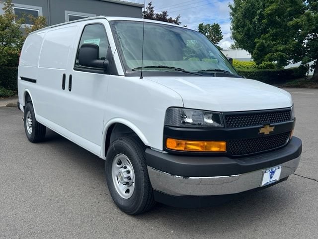 2026 Chevrolet Express Cargo