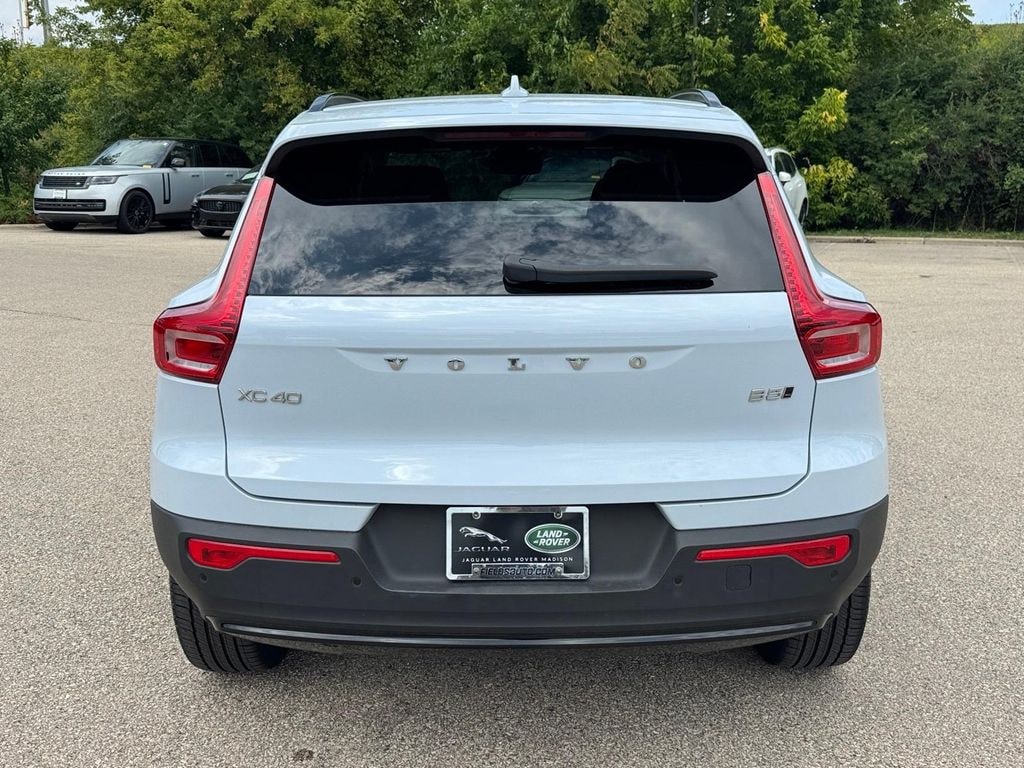 Used 2026 Volvo XC40 B5 Plus SUV
