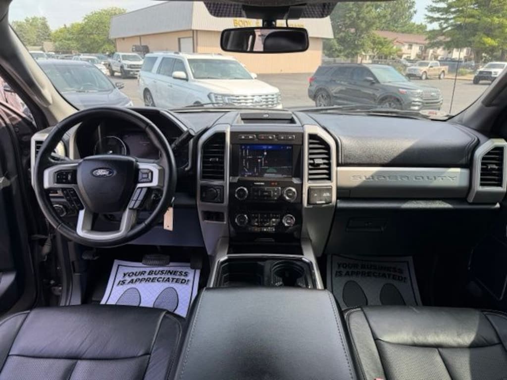Used 2020 Ford F-250SD Lariat Truck Crew Cab