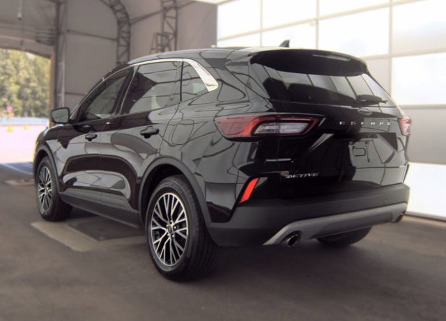 Used 2023 Ford Escape Hybrid Active SUV