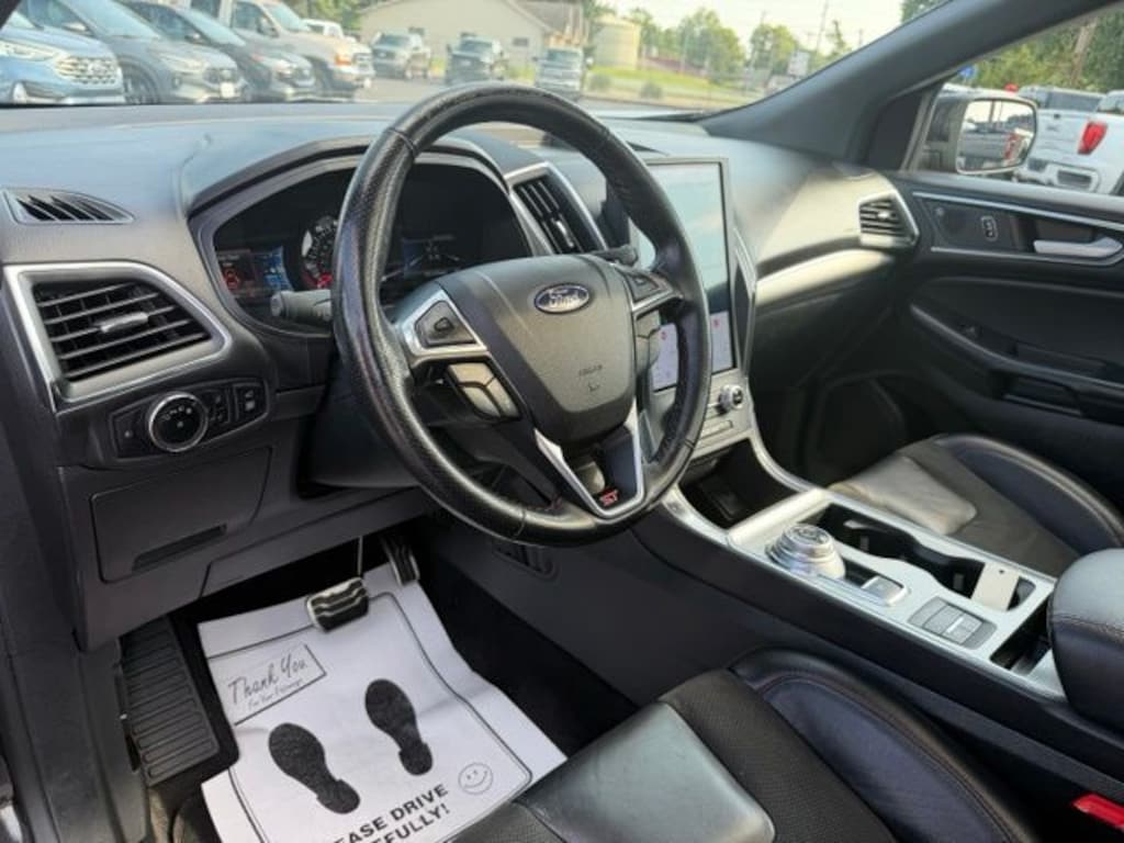 Used 2023 Ford Edge ST SUV