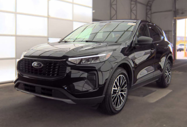 Used 2023 Ford Escape Hybrid Active SUV