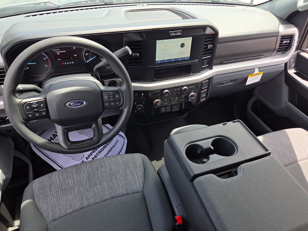 2026 Ford F-250 Super Duty XLT - Photo 7