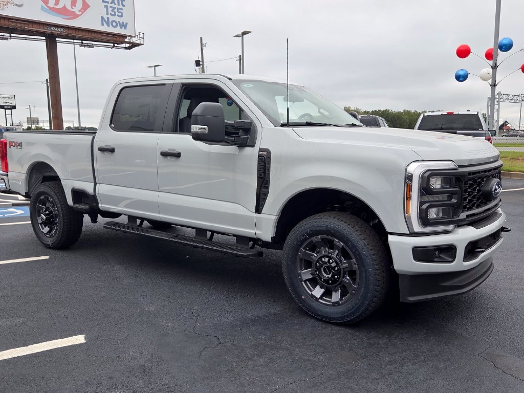 2026 Ford F-250 Super Duty XL - Photo 14