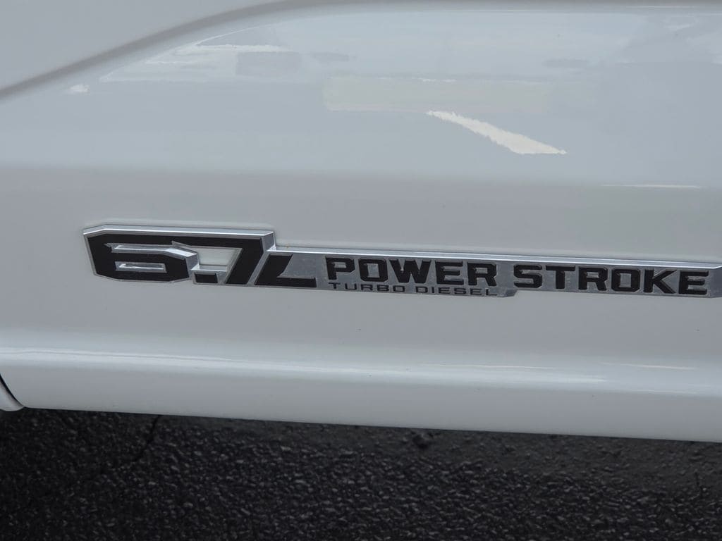 2026 Ford F-250 Super Duty XLT - Photo 4