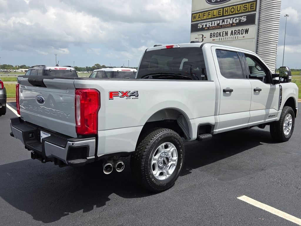 2026 Ford F-250 Super Duty XLT - Photo 17