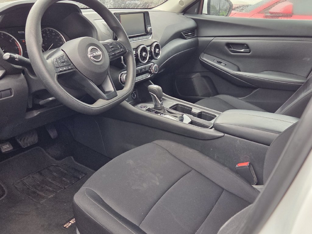 Used 2024 Nissan Sentra S with VIN 3N1AB8BV3RY247069 for sale in Perry, GA
