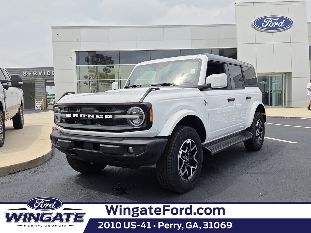 New 2026 Ford Bronco Outer Banks SUV