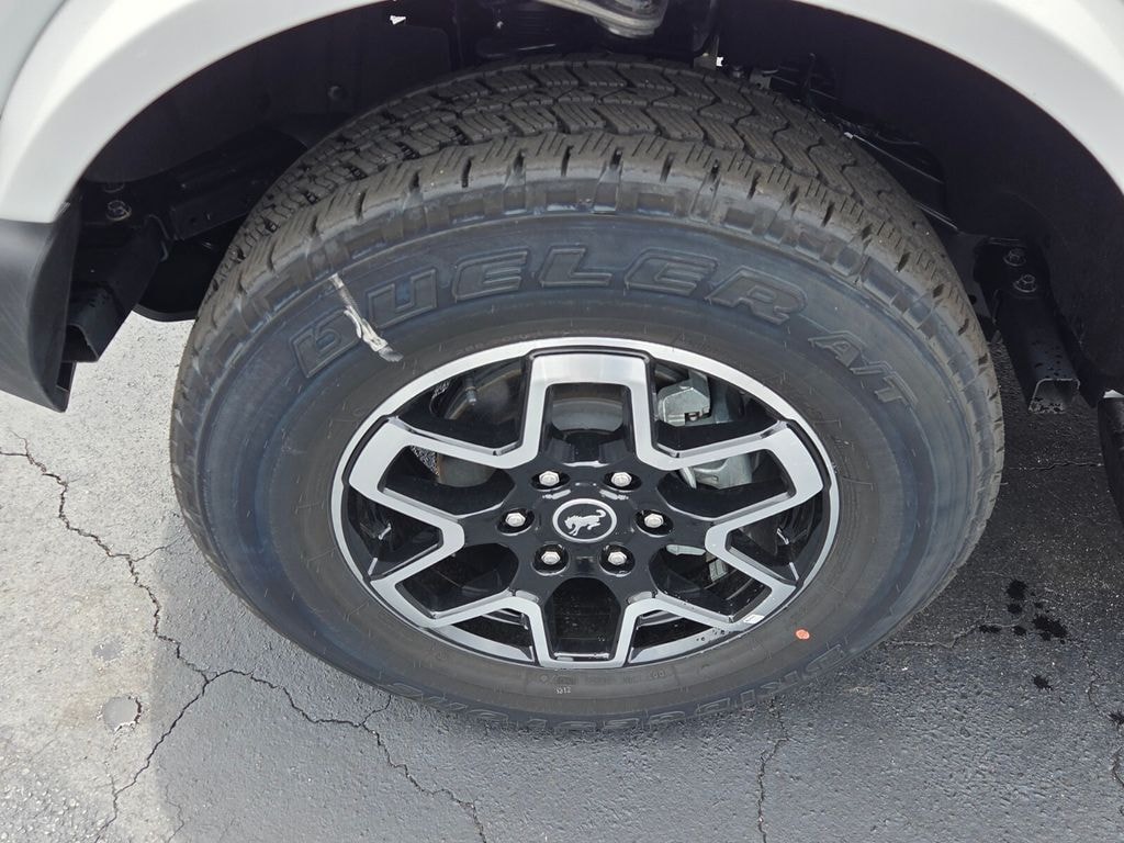 New 2026 Ford Bronco Outer Banks SUV